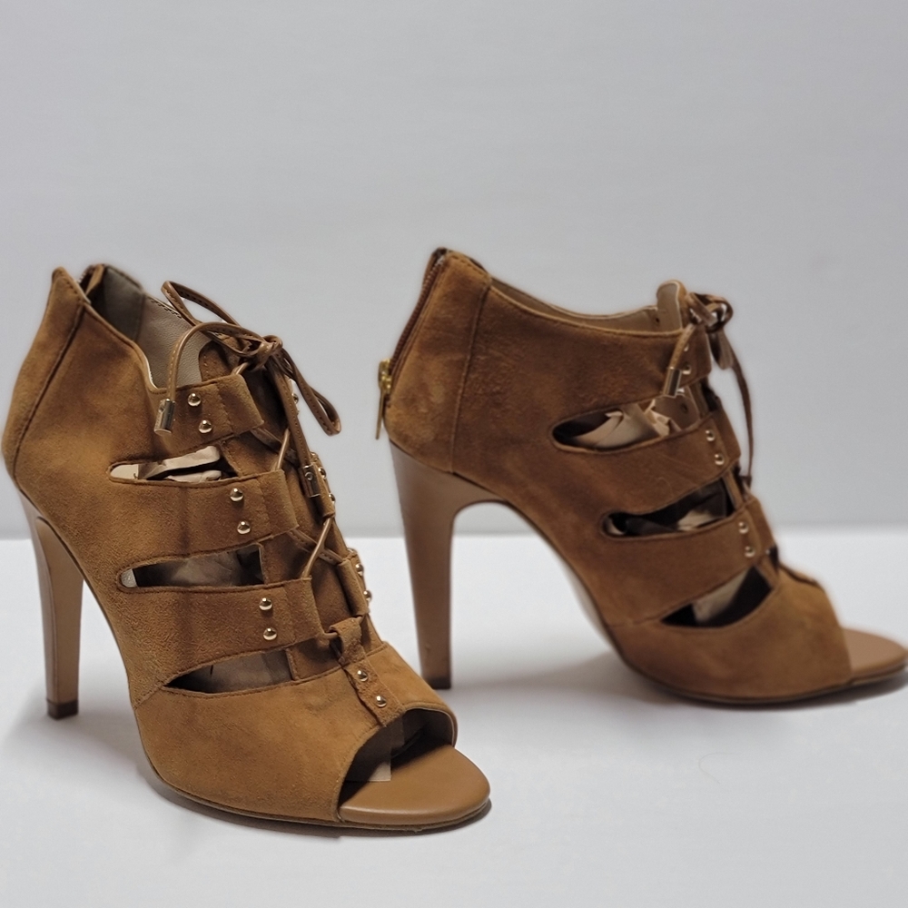 Isola Suede leather Heels